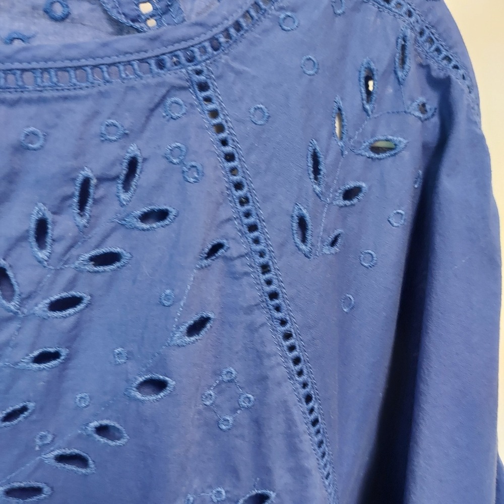 Gap Womens Eyelet Embroidered Blouse Blue Cotton Puff Sleeve Top XS Preppy - Picture 5 of 7